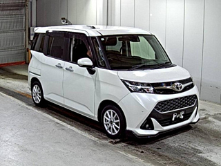 TOYOTA TANK 2019