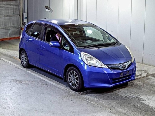 HONDA FIT 2010