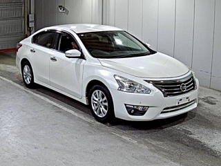 NISSAN TEANA 2019