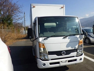 NISSAN ATLAS 2013
