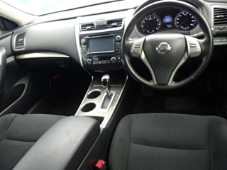 NISSAN TEANA 2019