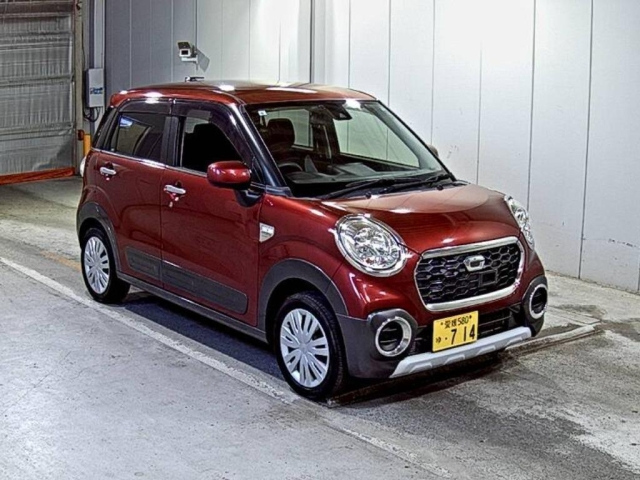 DAIHATSU CAST 2015