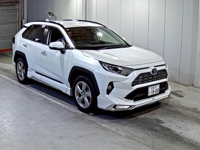 TOYOTA RAV4 2021