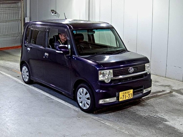 DAIHATSU MOVE CONTE 2011