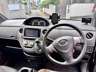 TOYOTA SIENTA 2014