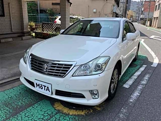TOYOTA CROWN 2012