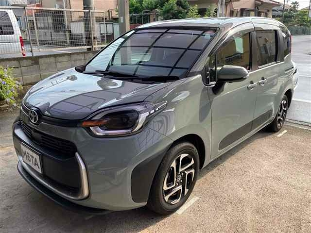 TOYOTA SIENTA 2023