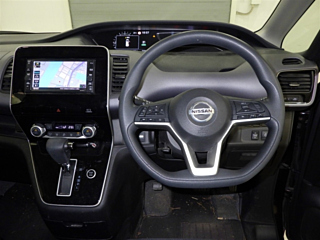 NISSAN SERENA 2020