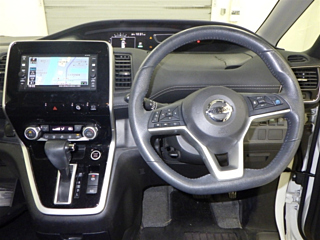 NISSAN SERENA 2016