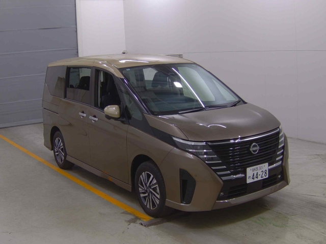 NISSAN SERENA 2024