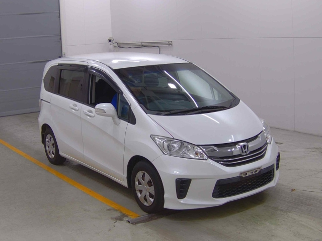 HONDA FREED 2014