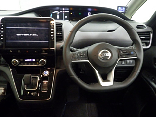 NISSAN SERENA 2020