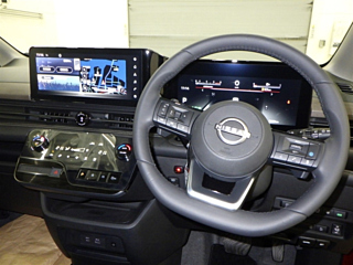NISSAN SERENA 2023