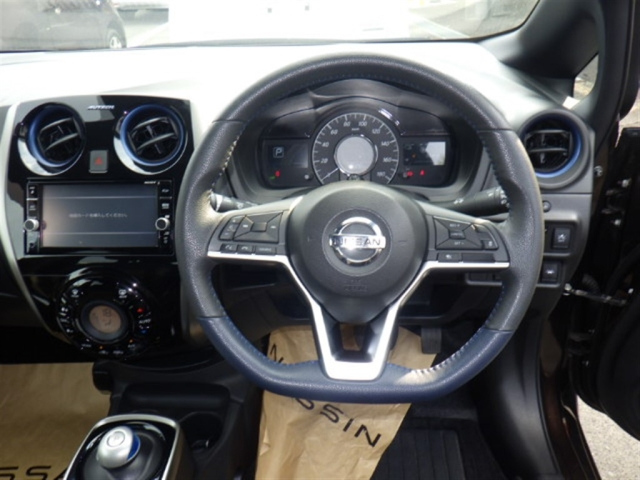 NISSAN NOTE 2019