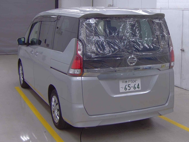 NISSAN SERENA 2018