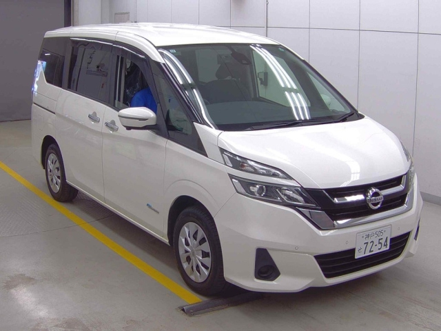 NISSAN SERENA 2017