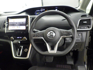 NISSAN SERENA 2019