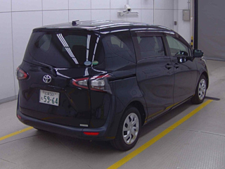TOYOTA SIENTA 2018