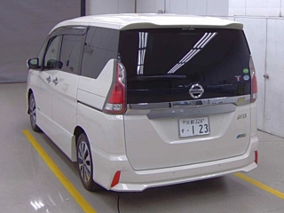NISSAN SERENA 2017