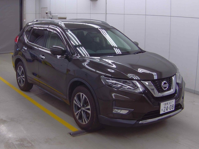 NISSAN X-TRAIL 2019