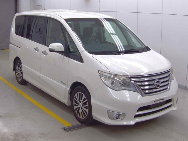 NISSAN SERENA 2014