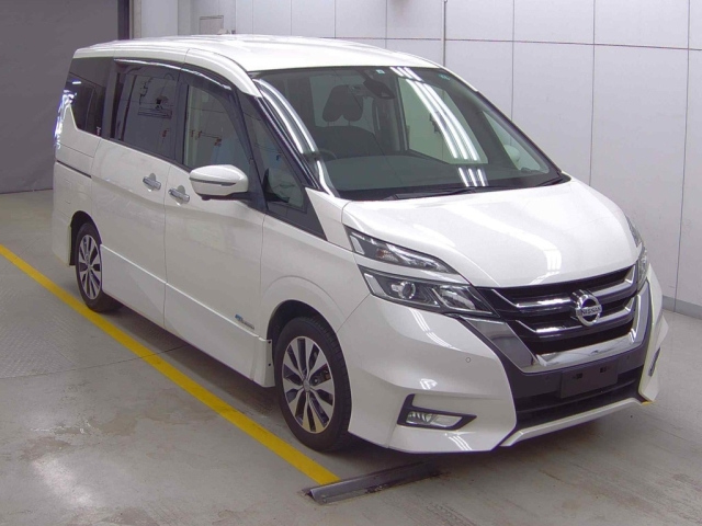 NISSAN SERENA 2017