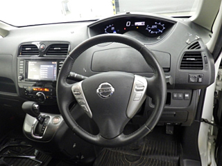 NISSAN SERENA 2012