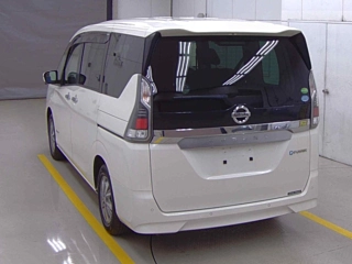 NISSAN SERENA 2018