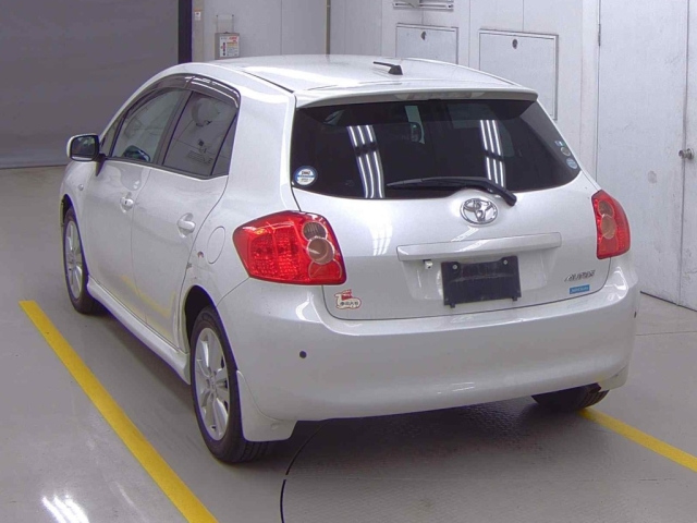 TOYOTA AURIS 2009