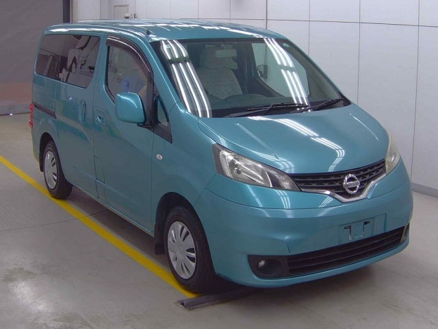 NISSAN NV200 2012