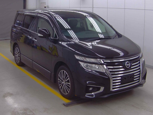 NISSAN ELGRAND 2015