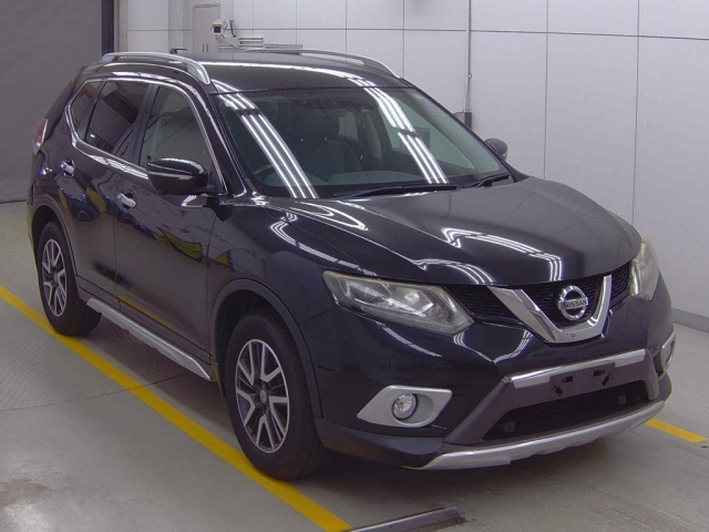 NISSAN X-TRAIL 2015
