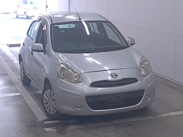 NISSAN MARCH 2010