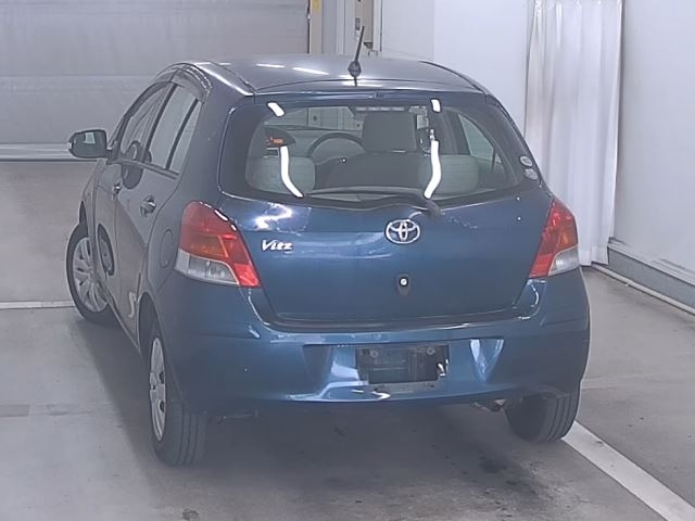 TOYOTA VITZ 2009