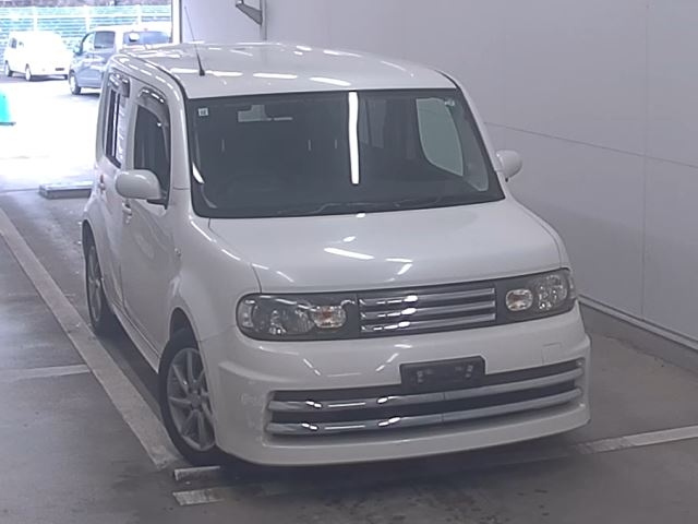 NISSAN CUBE 2013