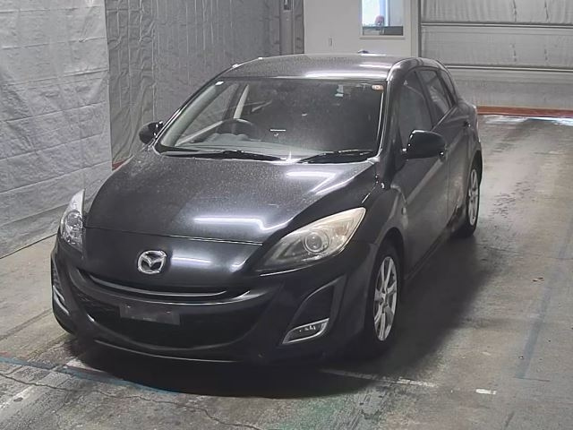MAZDA AXELA 2010