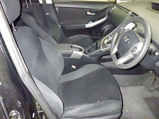 TOYOTA PRIUS 2015