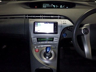 TOYOTA PRIUS 2015