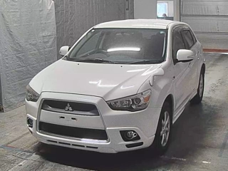 MITSUBISHI RVR 2012