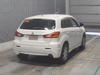MITSUBISHI RVR 2012