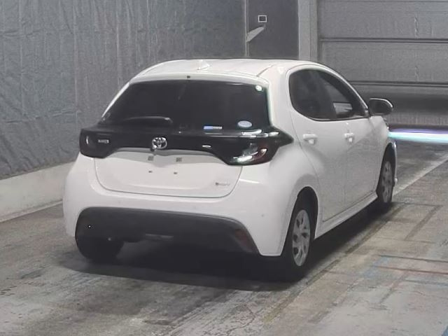 TOYOTA YARIS 2024