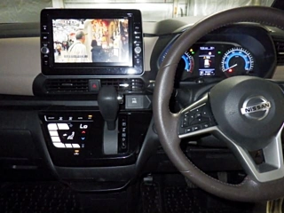 NISSAN ROOX 2021