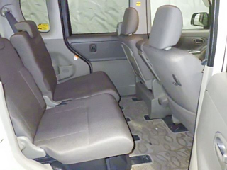 DAIHATSU TANTO 2011