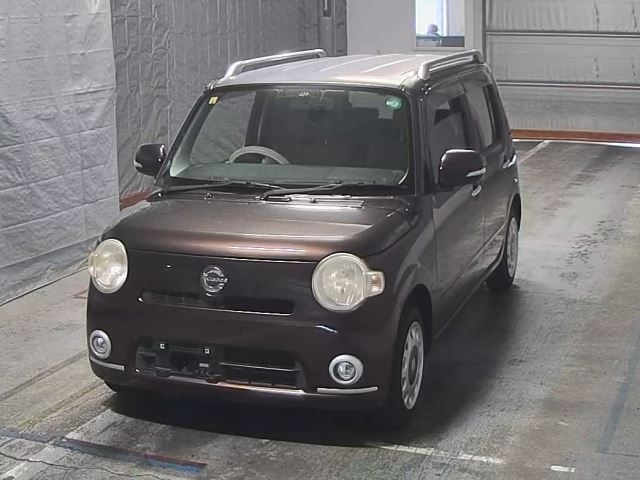 DAIHATSU MIRA 2010