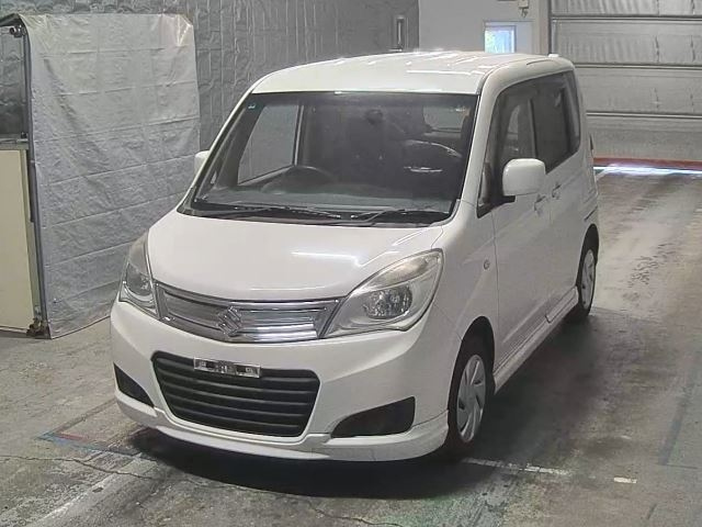 SUZUKI SOLIO 2015