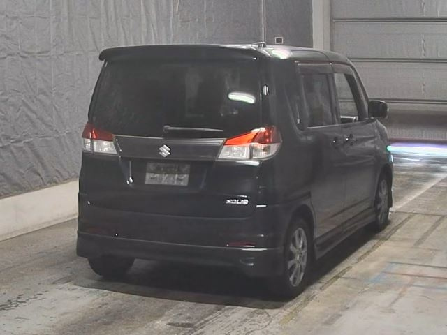 SUZUKI SOLIO 2012