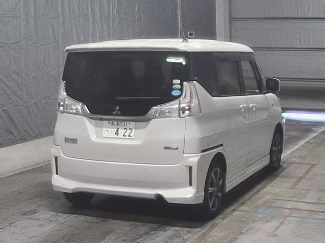 MITSUBISHI DELICA D2 2019