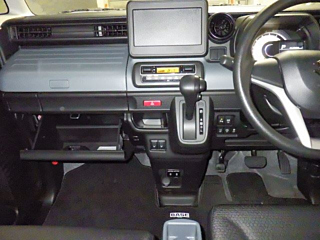 SUZUKI SPACIA BASE 2024