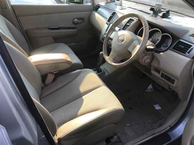 NISSAN TIIDA 2009
