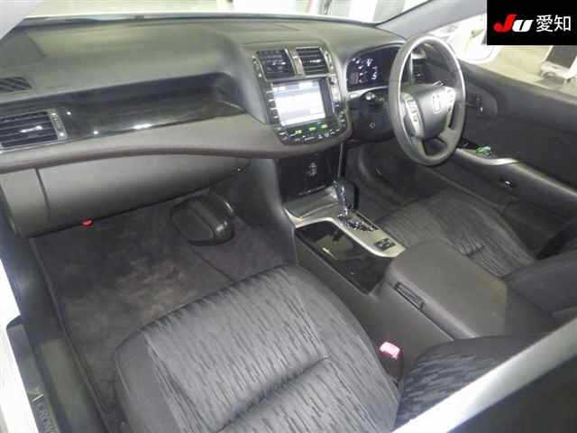 TOYOTA CROWN 2011